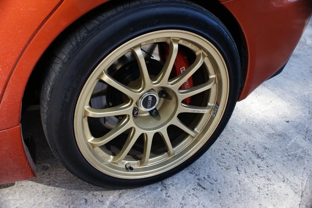 Rotor Glow Orange Evo X in Puerto Rico by AutoLavish